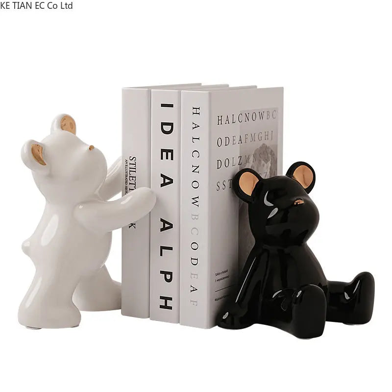 European light luxury fashion bear decoration ceramic bookcase decoration